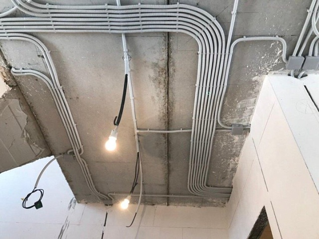 Электромонтаж в квартире: почему стоит пригласить профессионалов